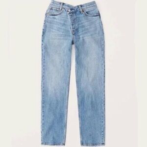 Abercrombie & Fitch Dad High Rise Jeans